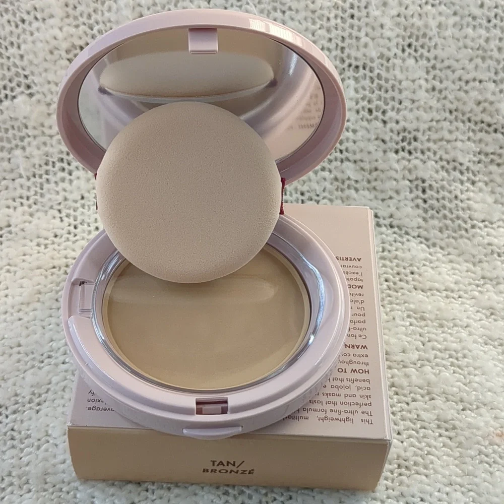 Wander Beauty Wanderlust Powder Foundation in Tan, 9g/0.31oz